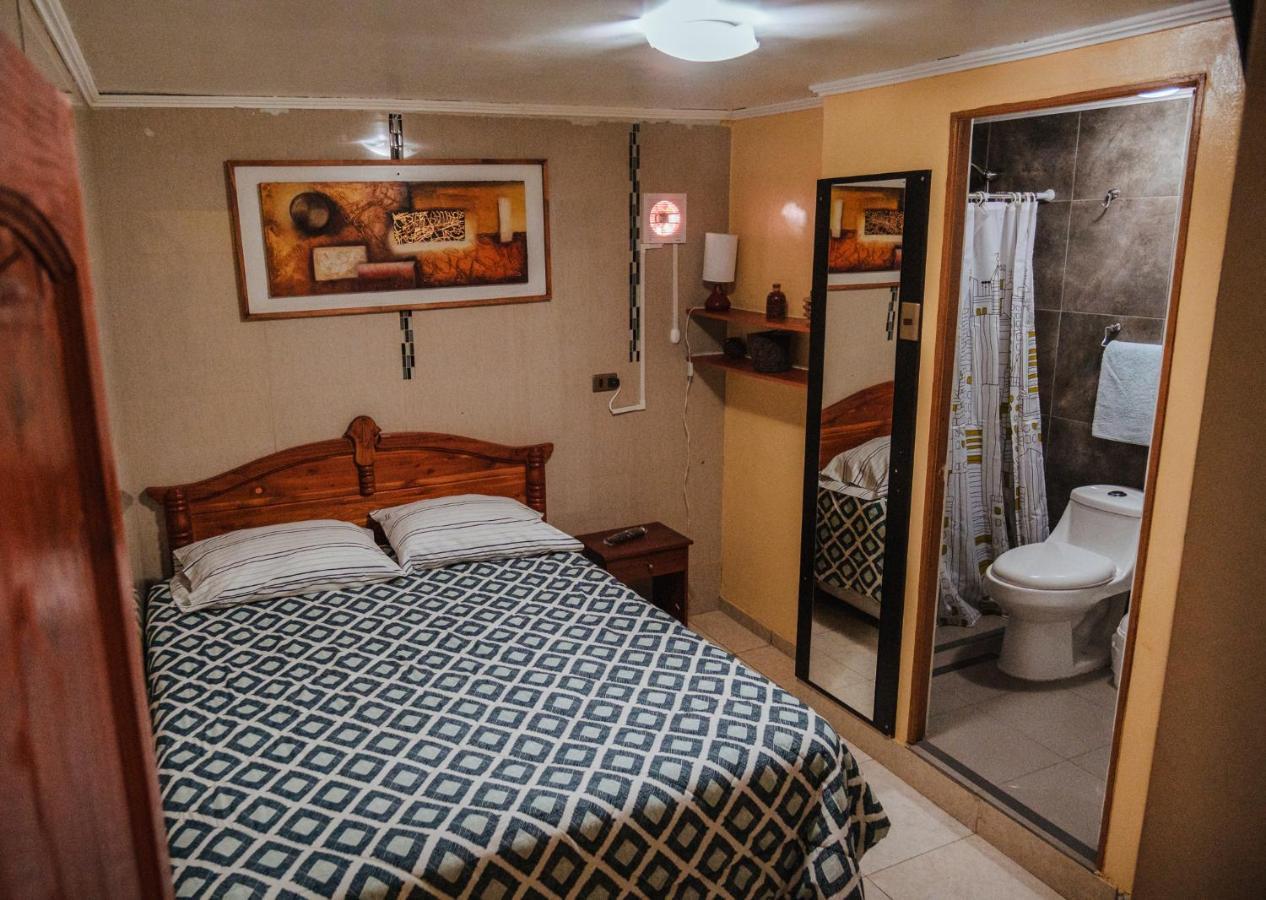 Di Giorgio Hostal Антофагаста Екстер'єр фото